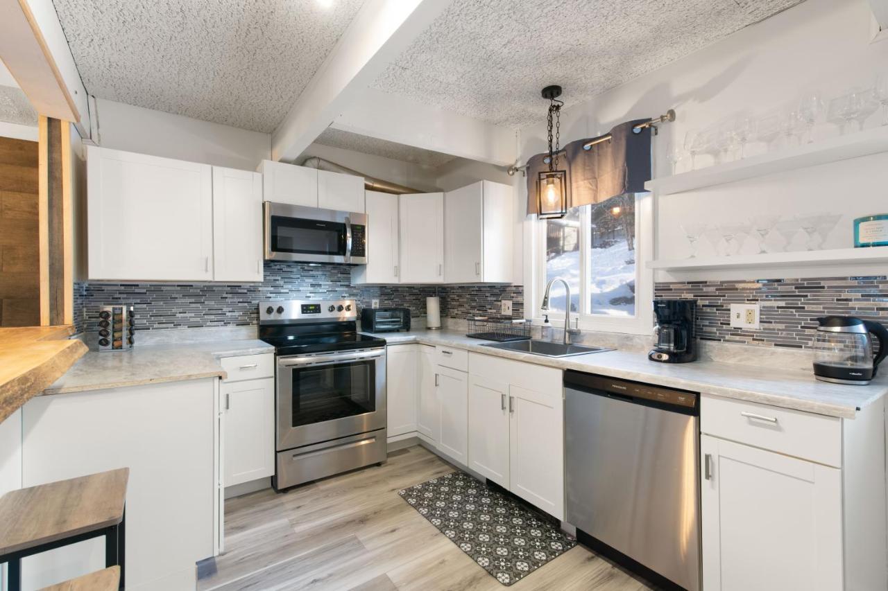 Vermont Getaway! Newly Renovated! Stratton Valley Extérieur photo